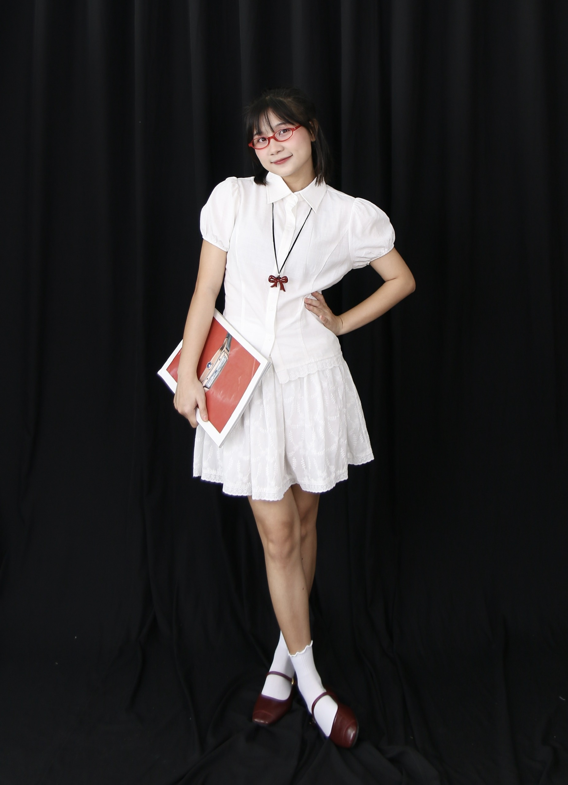 V3891 - V ngắn bèo phối ren