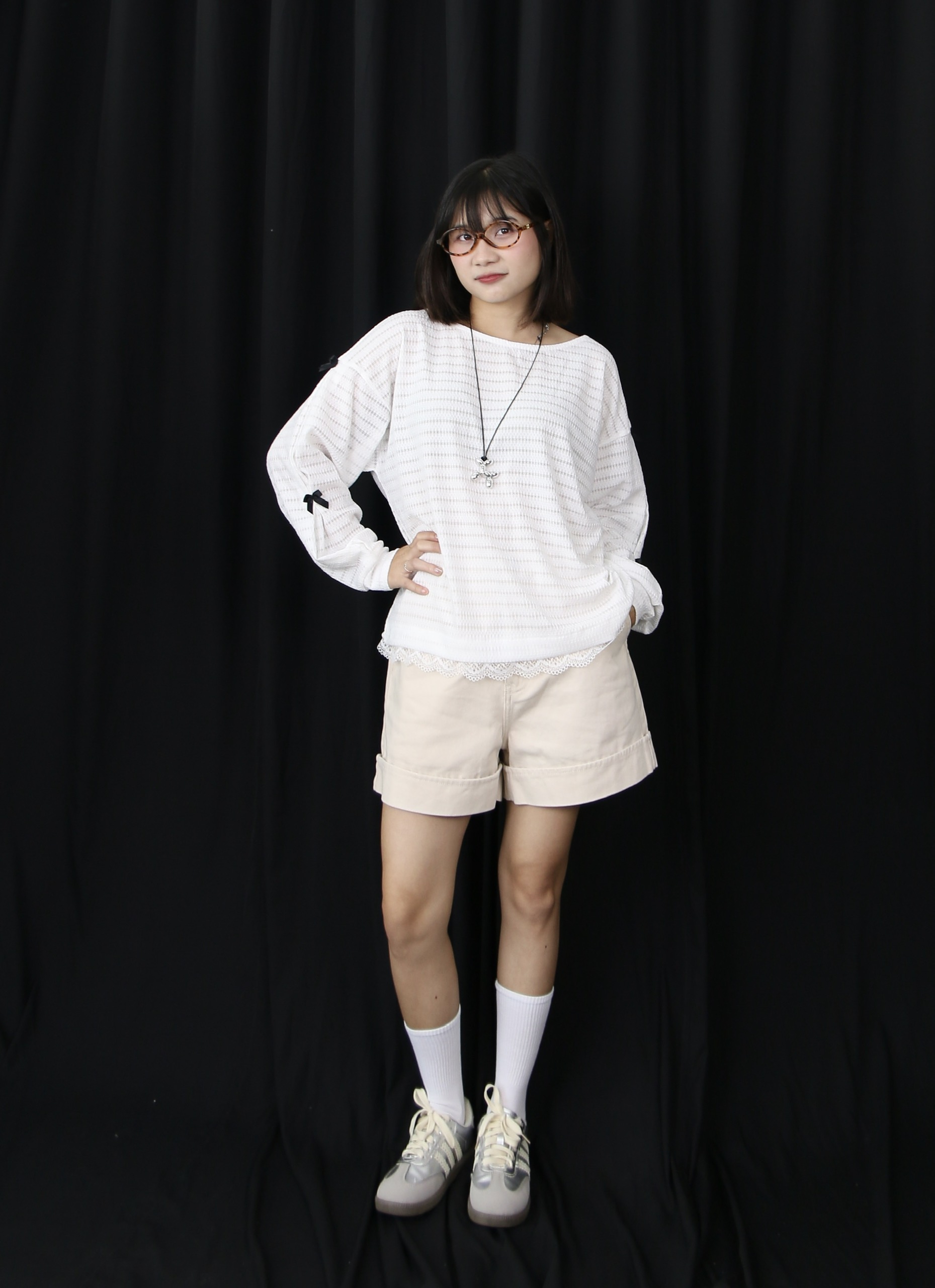 A28110 - A cổ thuyền đính nơ xẻ sau