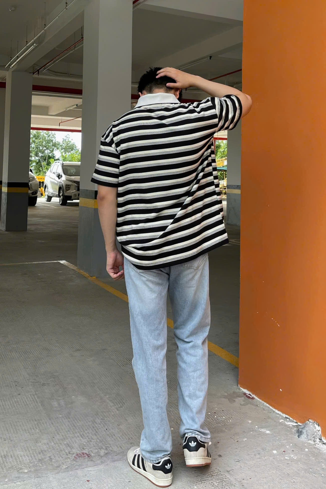 A27989 - A thun sọc cổ tim thêu Who..