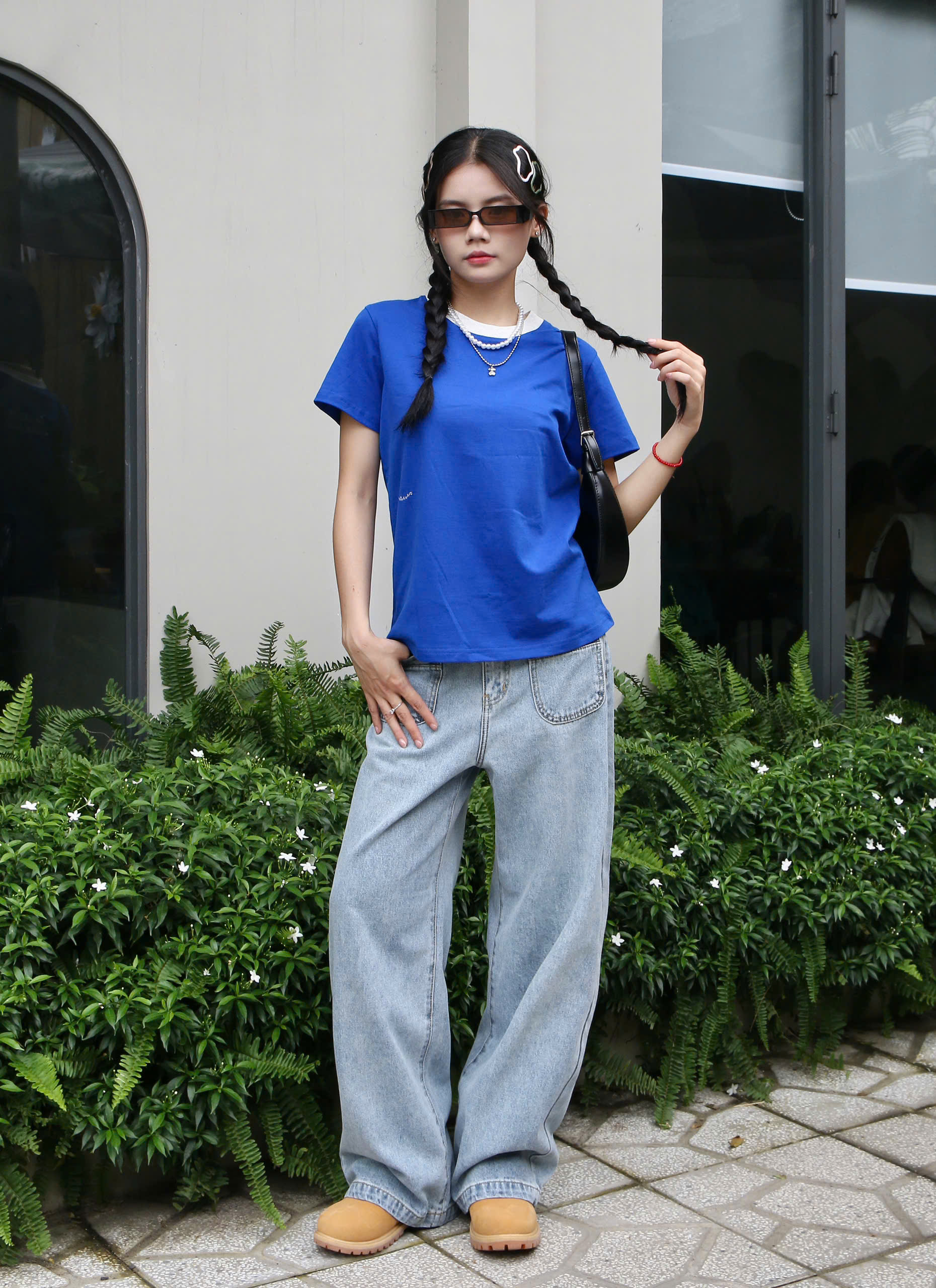 A27858 - A thun form gọn thêu The sun