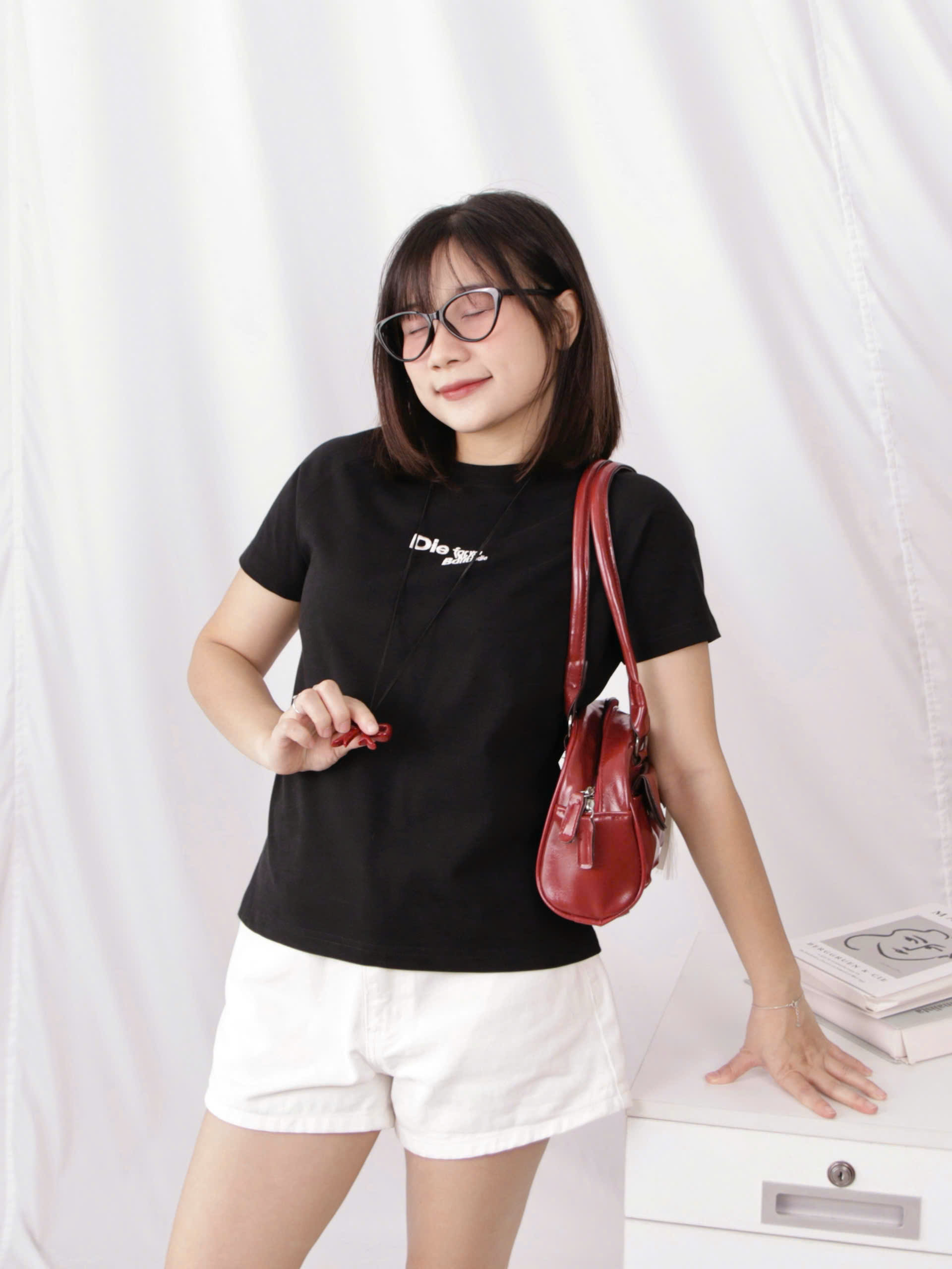 A28241 - A babytee raglan in Hurt