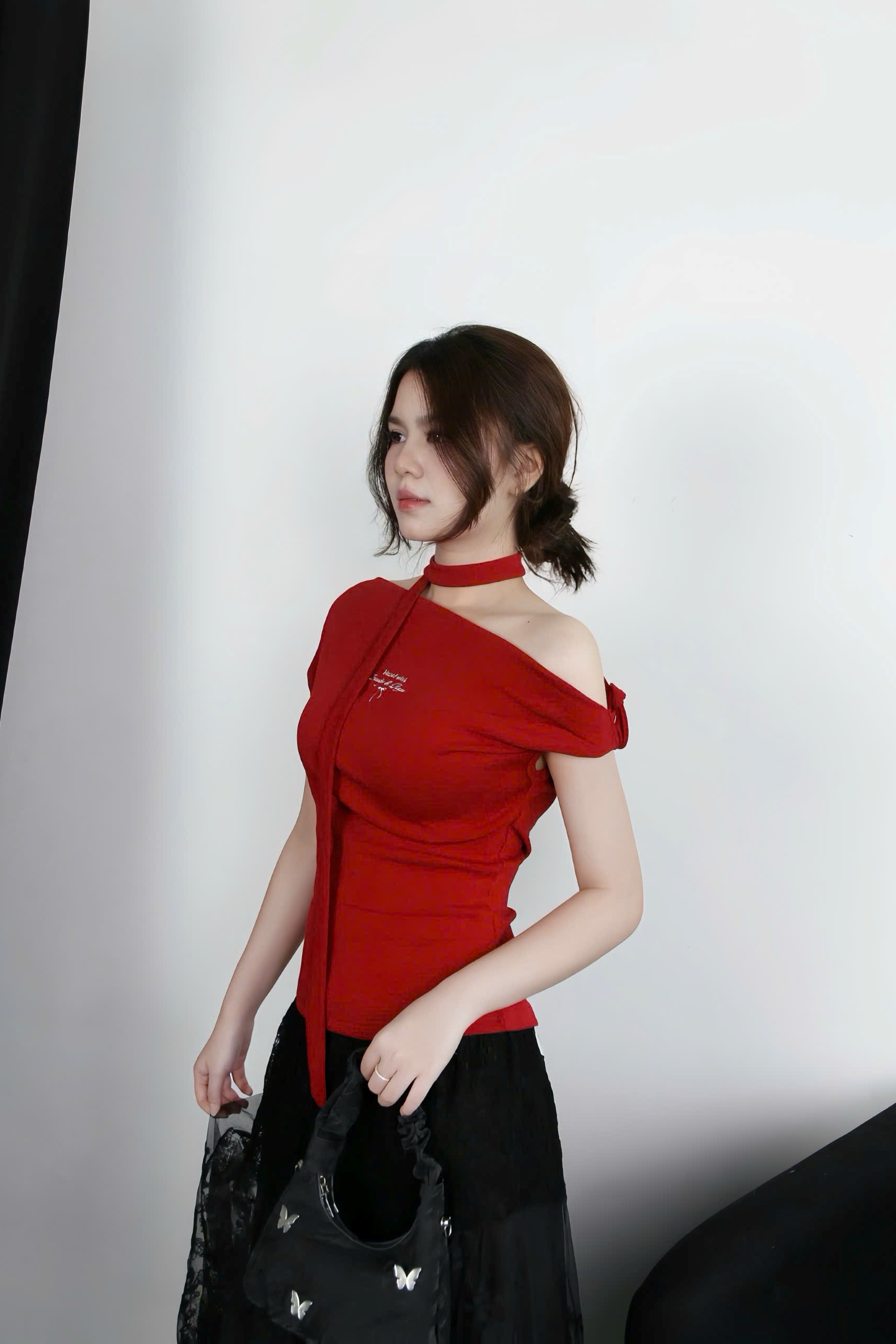 A27859 - Áo trễ vai kèm dây rời