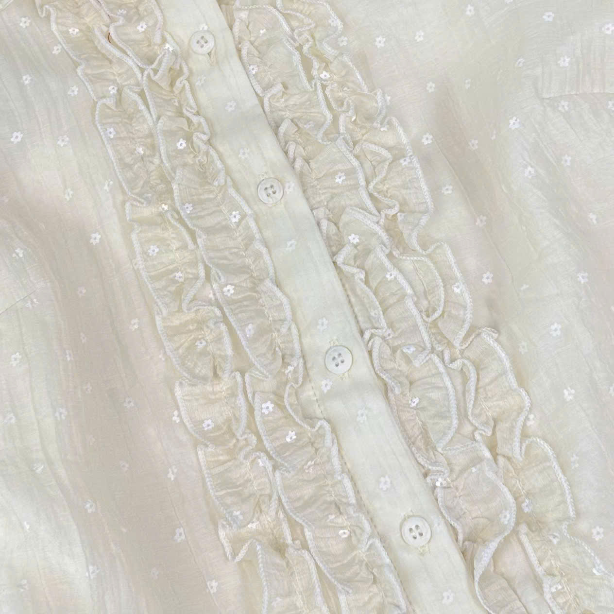 A29528 - A kiểu dún bèo thân trước tay búp