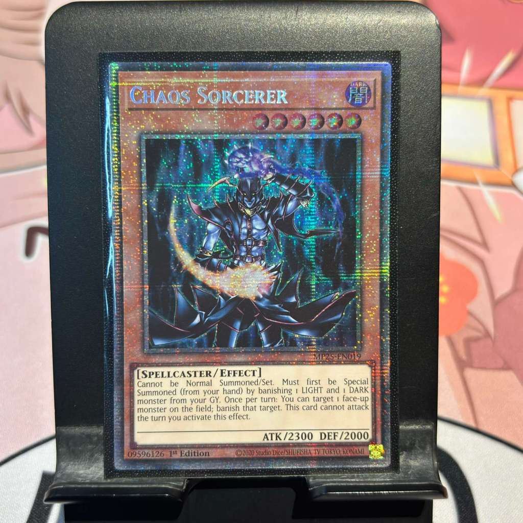 [ Bài Yugioh Chính Hãng ] Chaos Sorcerer - MP25-EN019 - Starlight Rare 1st Edition