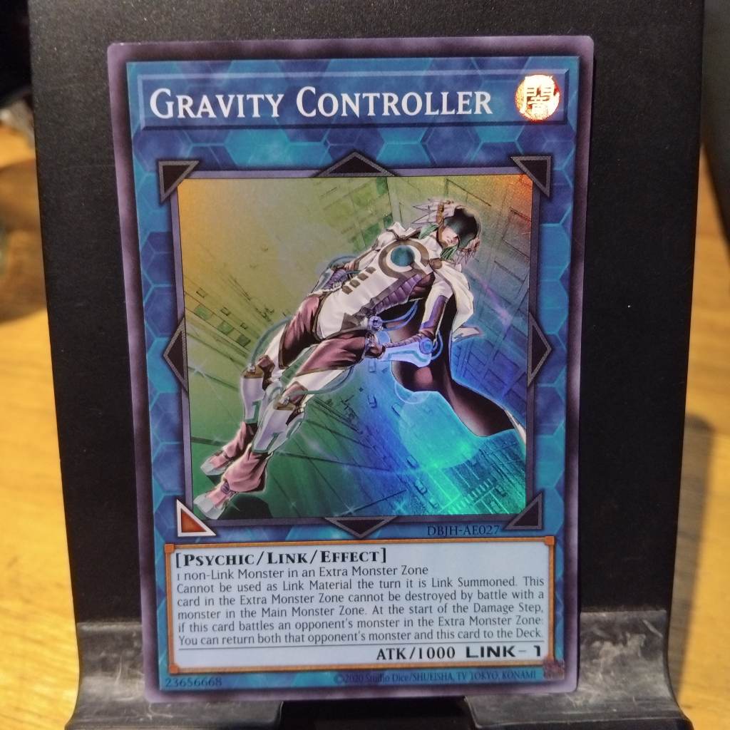 [ Bài Yugioh Chính Hãng ] DBJH-AE027 Gravity Controller - Super Rare