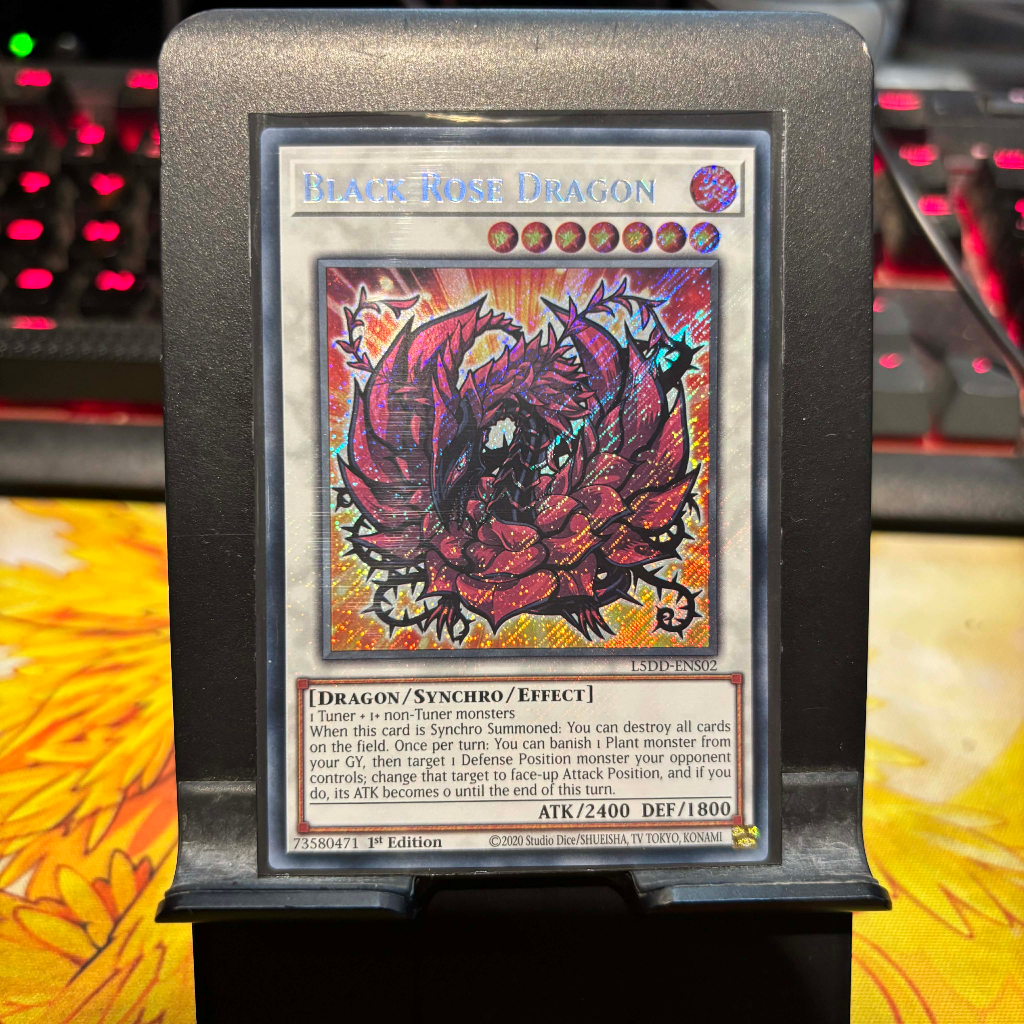 [ Bài Yugioh Chính Hãng ] Black Rose Dragon (Chibi) - L5DD-ENS02 - Secret Rare 1st Edition