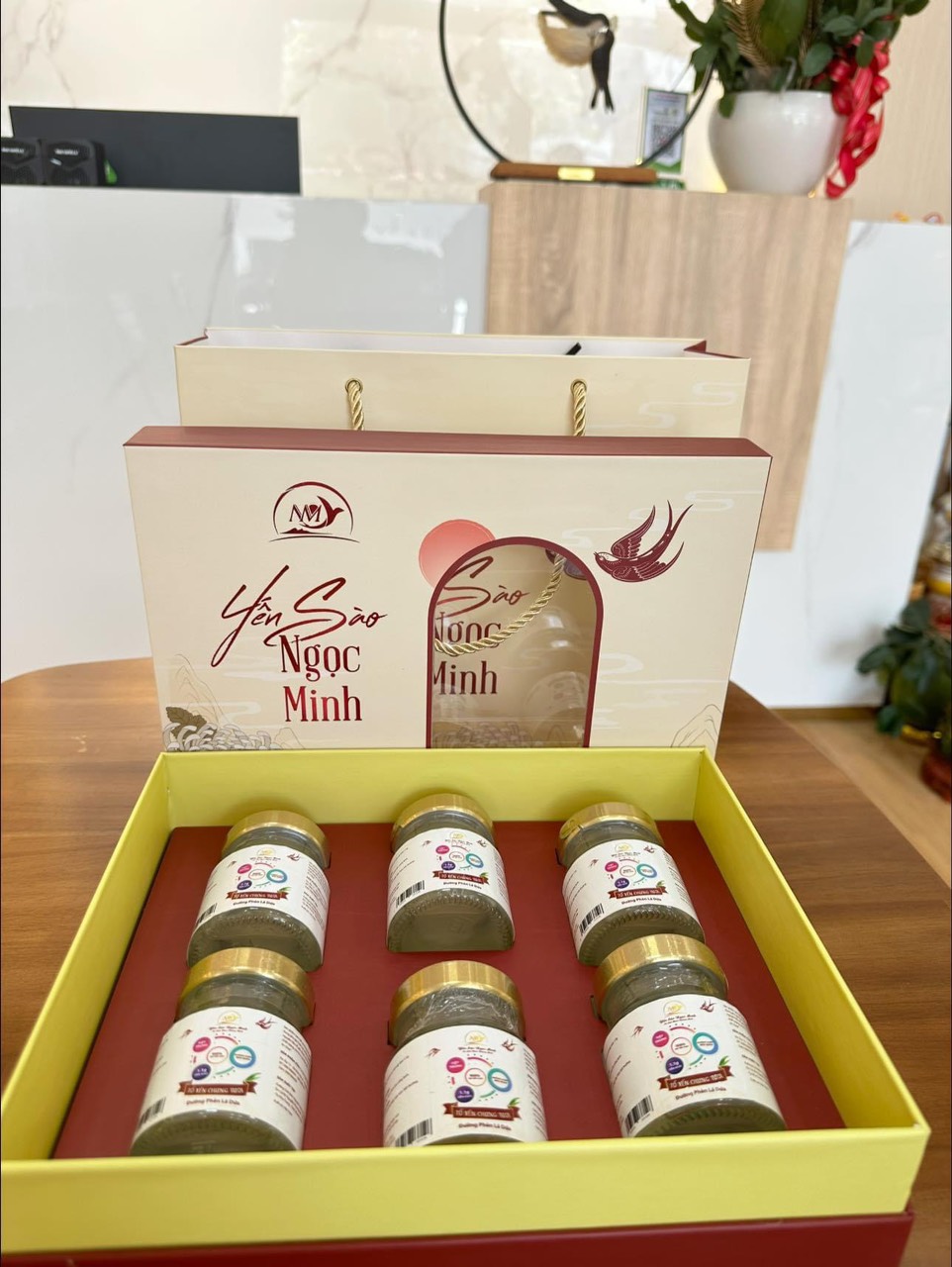 Tổ Yến Chưng Tươi (Đường Phèn) 1.3Gr