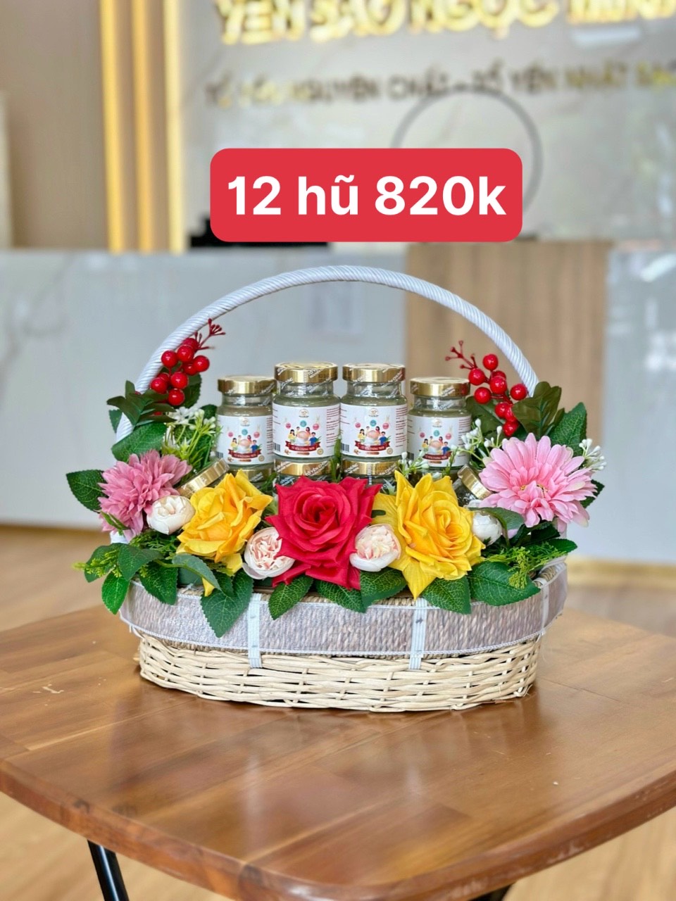 SET HOA YẾN 12H (GIỎ 3) -Có hủ