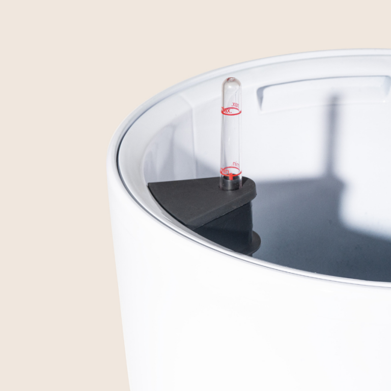 Chậu nhựa tự tưới Premium HG