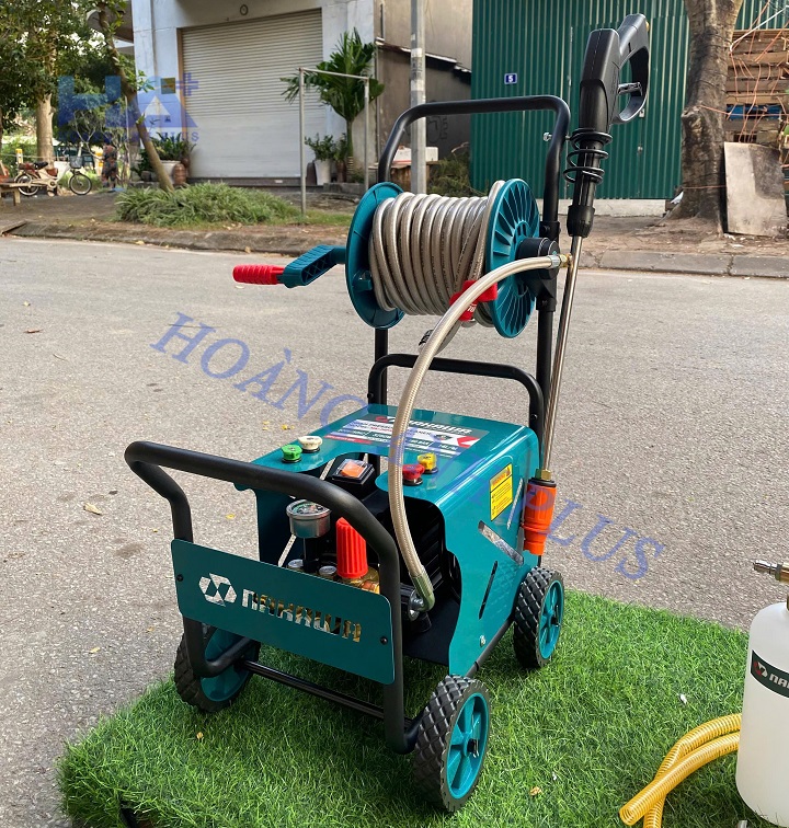 Máy Xịt Rửa Nakawa 3250W NK-MP3250Pro