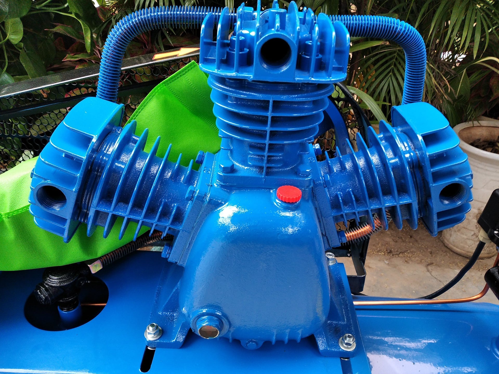 Máy Nén Khí Dây Đai Pegalion 4HP 120L TM-W-0.36/12.5-120L