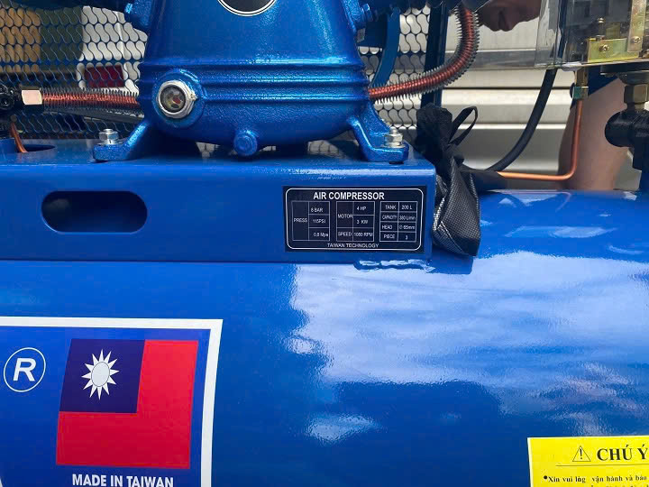 Máy Nén Khí Dây Đai Puma 4HP 200L 1 Pha