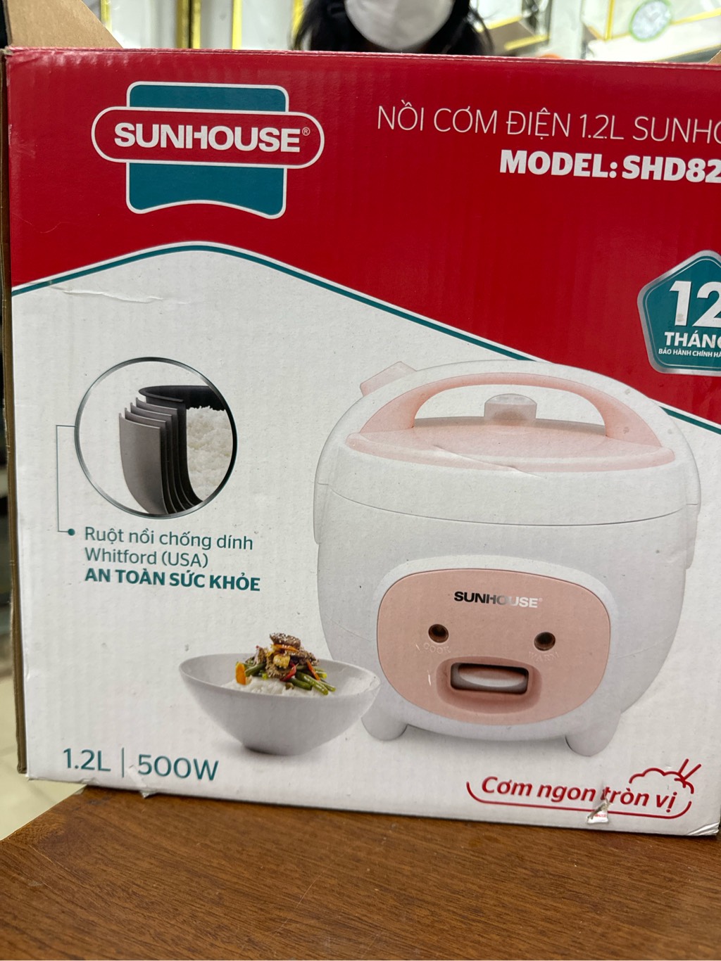 Nồi cơm điện 1.2L Sunhouse SHD8217W