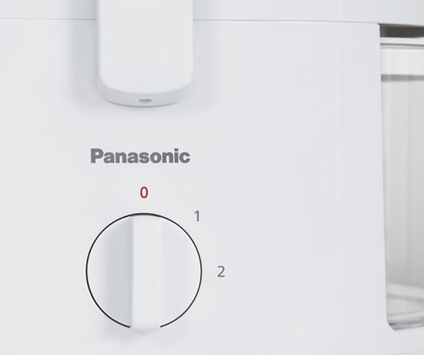 Máy ép trái cây Panasonic MJ-CS100WRA