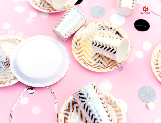 Thời gian phân hủy của ly giấy và lý do người tiêu dùng nên quan tâm