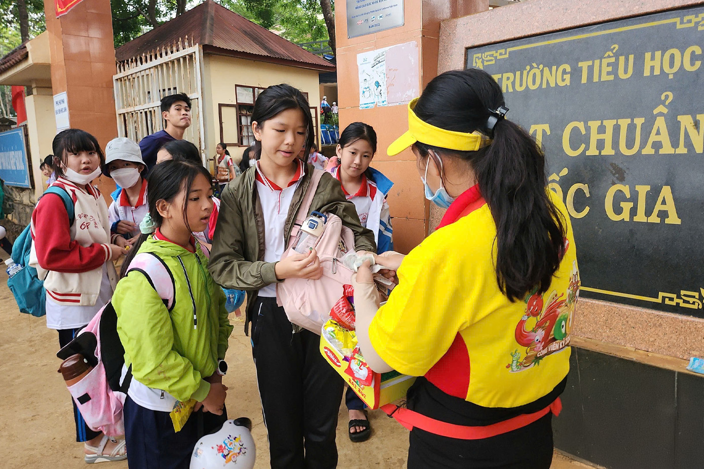 Hoạt động Sampling Kẹo Zoo Bibica