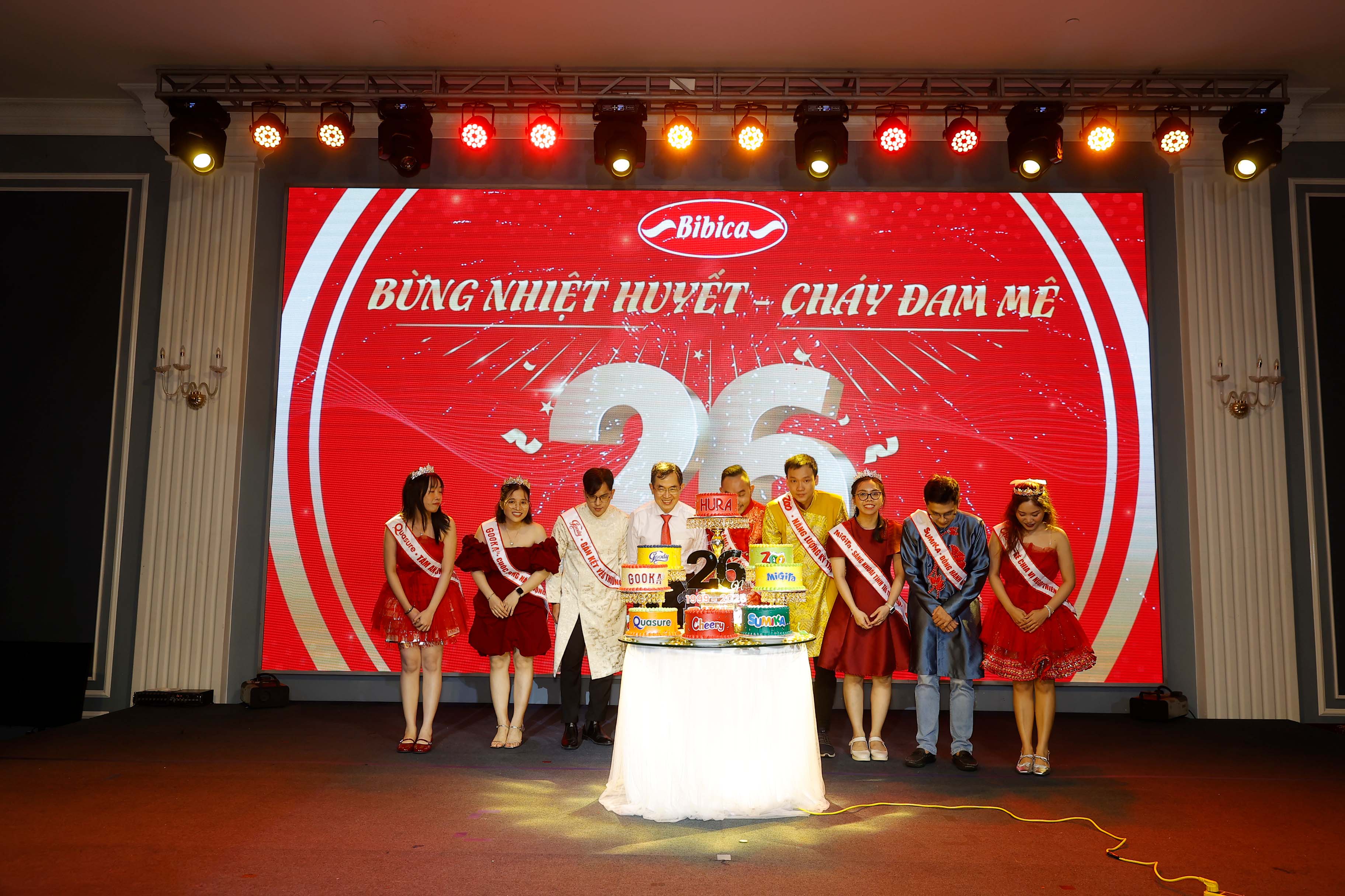 Bibica chào mừng sinh nhật lần thứ 26 - 