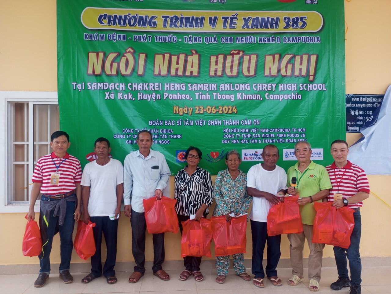 Nhãn hàng dinh dưỡng Quasure - Công ty Cổ phần Bibica tham gia chương trình Y tế xanh