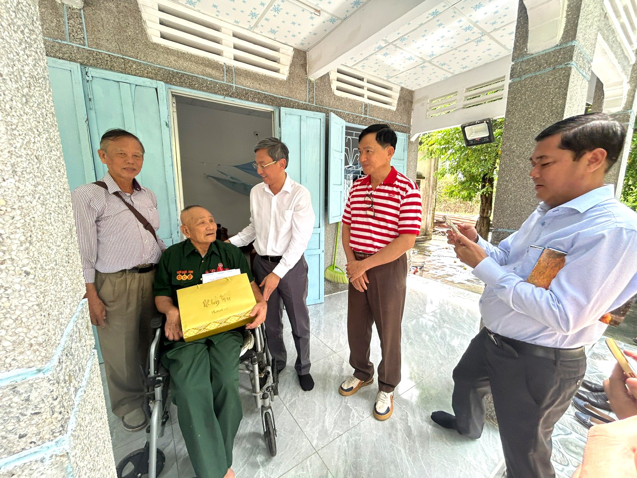 Không khí ấm áp trong buổi lễ tri ân ngày 27/7 do Bibica đồng hành