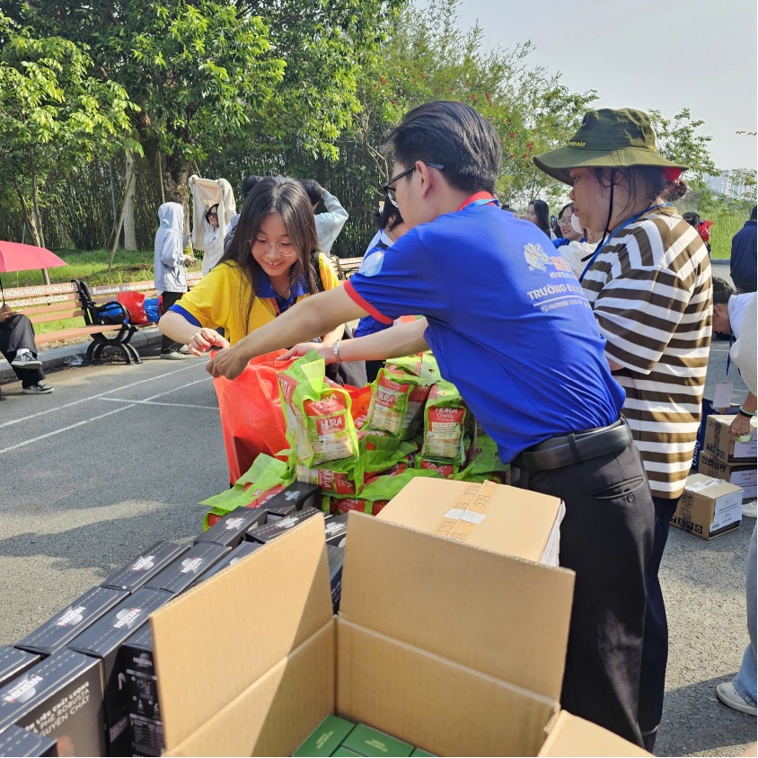 Sự kiện Chủ Nhật Đỏ