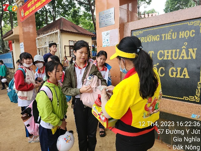 Khám Phá Thế Giới Keo Trực Tuyến - Cơ Hội Và Thách Thức Trong Thời Đại Số