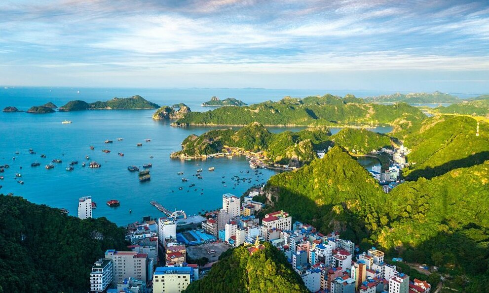 Kinh Nghiệm Tour Cát Bà: Khám Phá Vịnh Lan Hạ Đỉnh Cao 2025