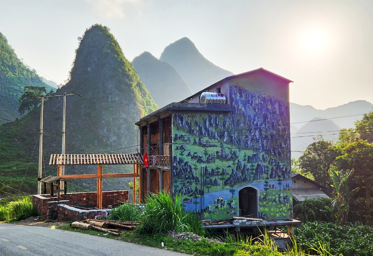 con đường hạnh phúc Hà Giang