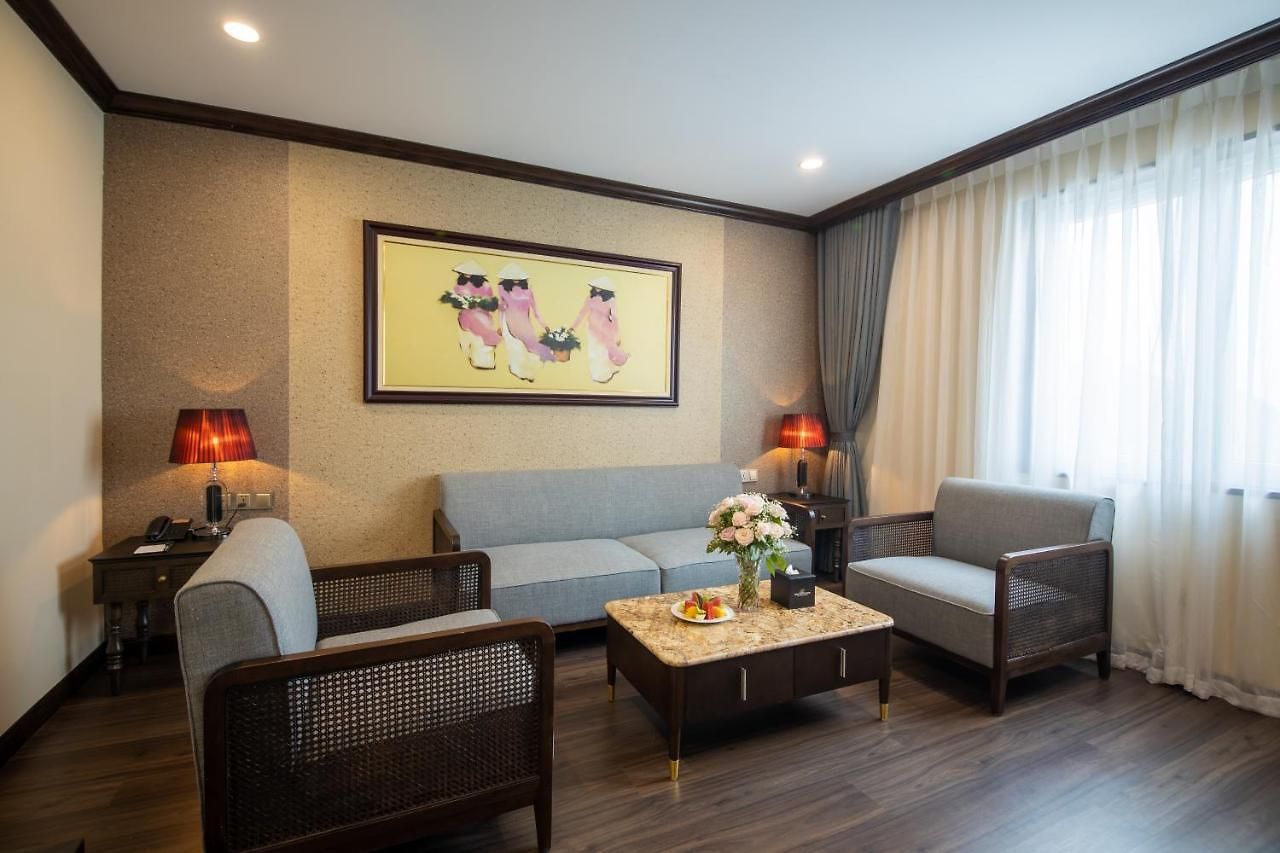 Khách sạn Ninh Bình - Ninh Binh Legend Hotel