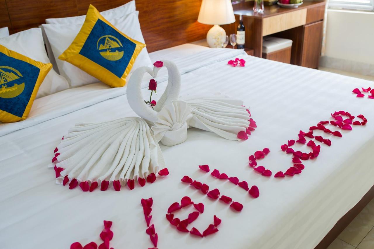Suite Gia Đình Deluxe Nhìn Ra Núi