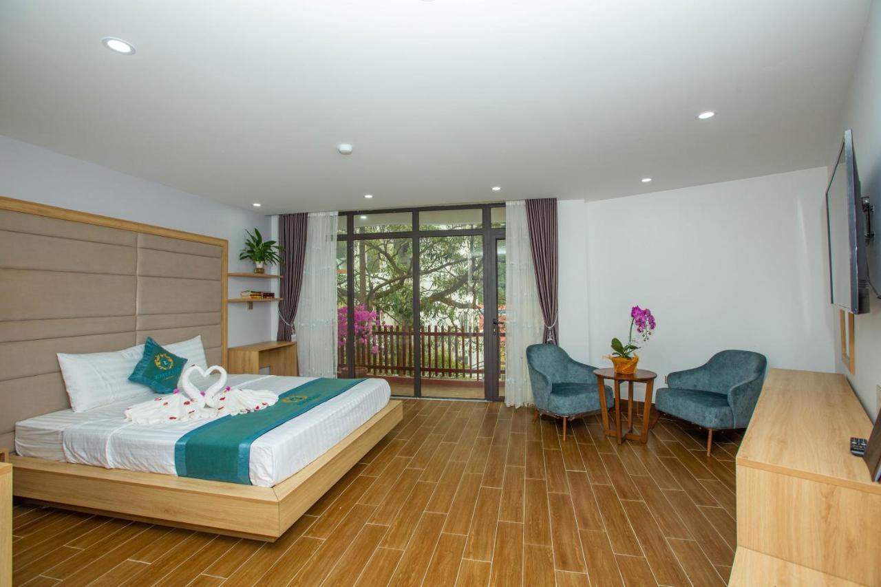 Phòng Deluxe Double Hướng Biển