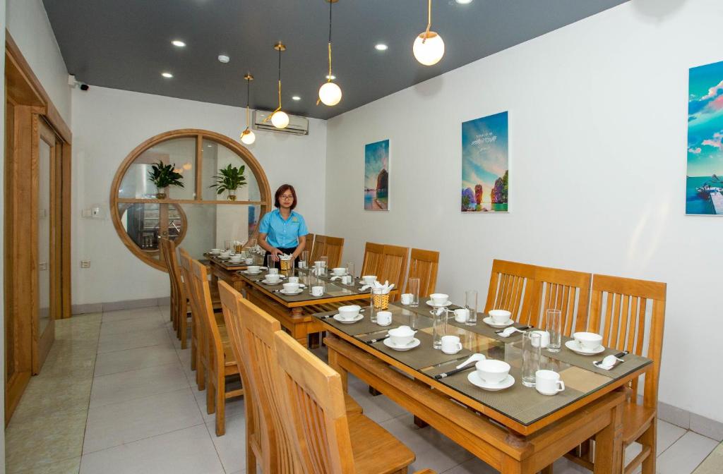 Khách sạn Emerald Hotel Cát Bà