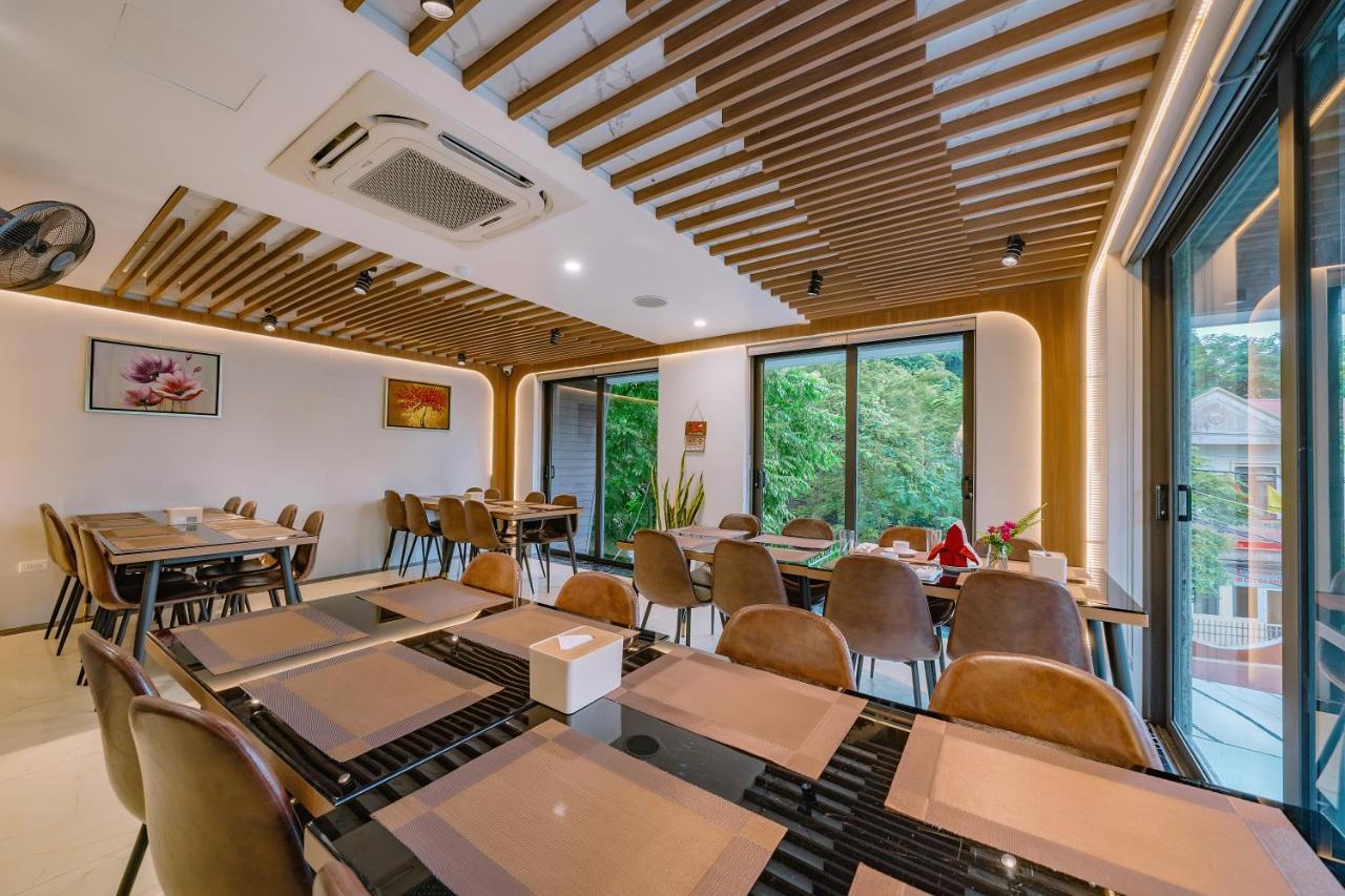 Khách sạn Cát Bà Eco Hotel
