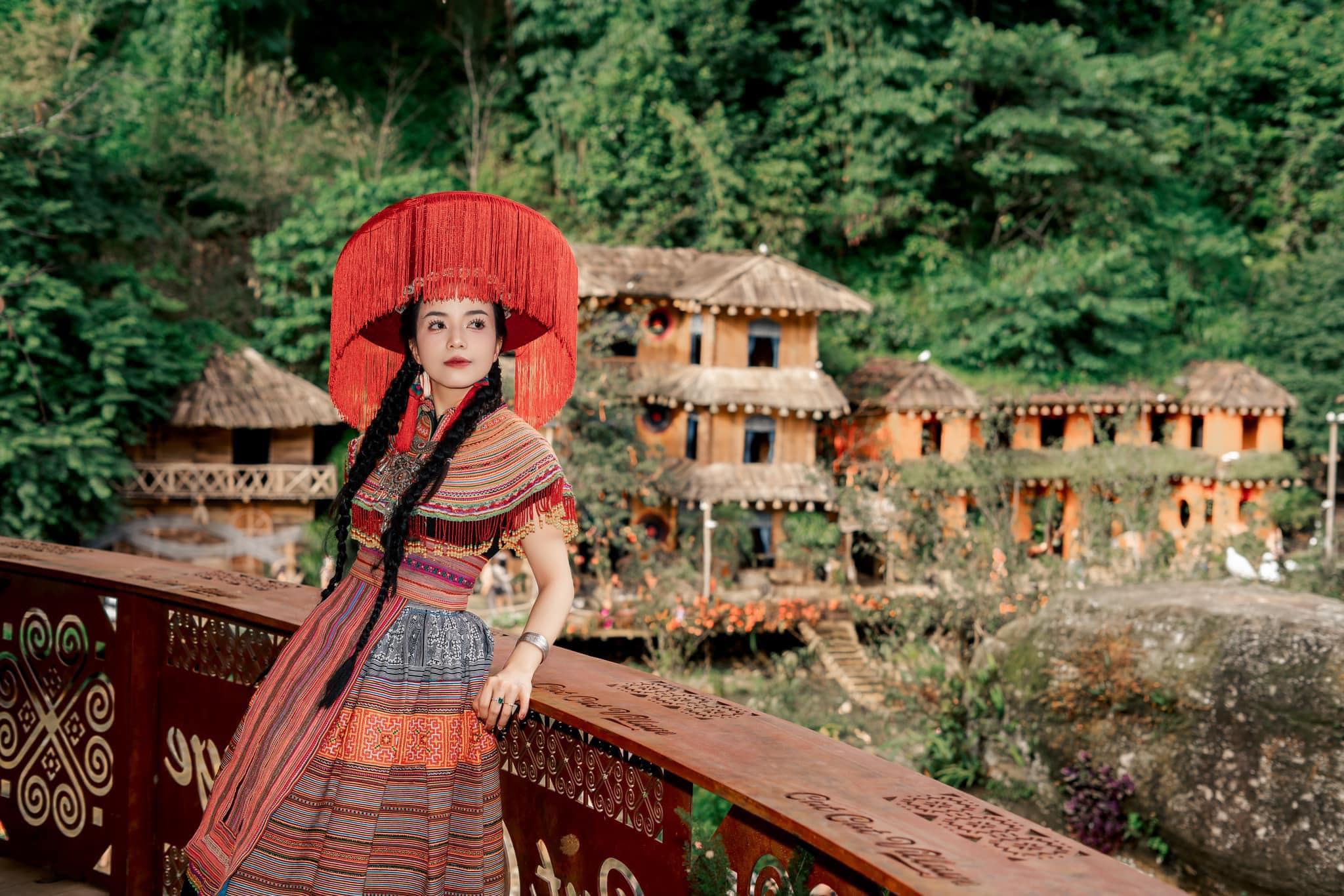 Tour SaPa 3 ngày 2 đêm: Hà Nội - SaPa - Moana - Fansipan - Bản Cát Cát