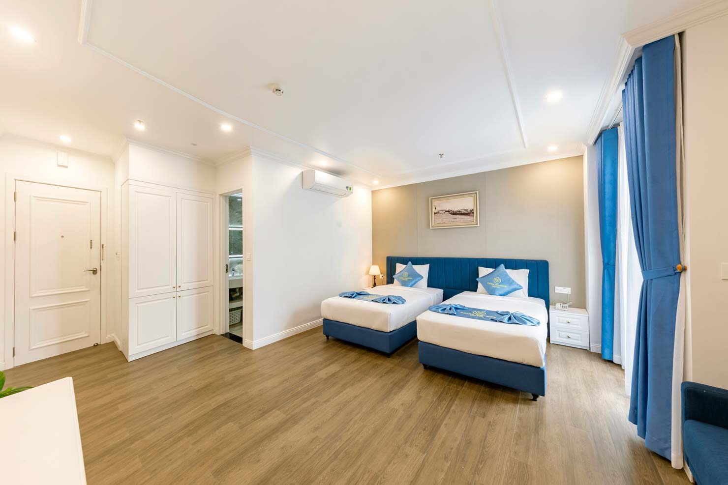 Deluxe Twin or Double Room