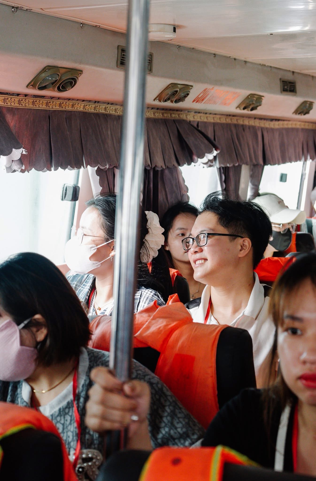 Xe khứ hồi Cát Bà <=> Hà Nội|Limousine Luxury 11 chỗ + Cao tốc