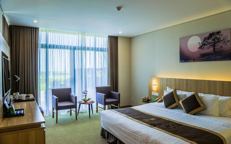Premium Có Sân Thượng