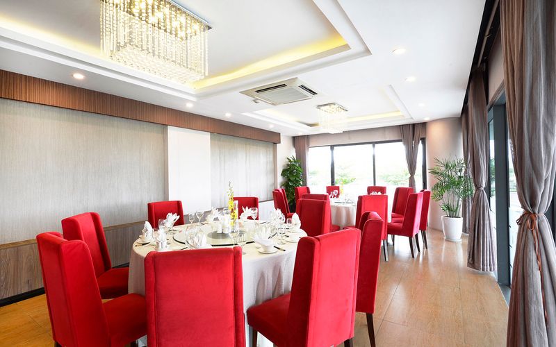 Khách sạn The Reed Ninh Bình