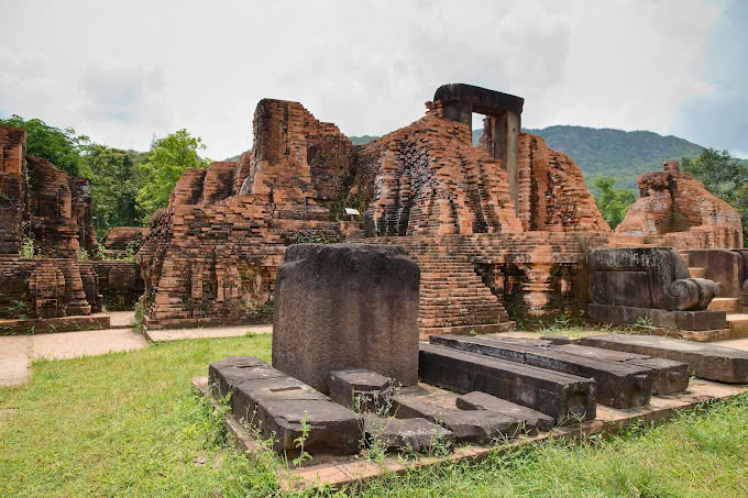 Tour Thánh Địa Mỹ Sơn khởi hàng hàng ngày từ Đà Nẵng