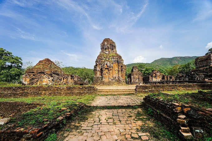 Tour Thánh Địa Mỹ Sơn khởi hàng hàng ngày từ Đà Nẵng