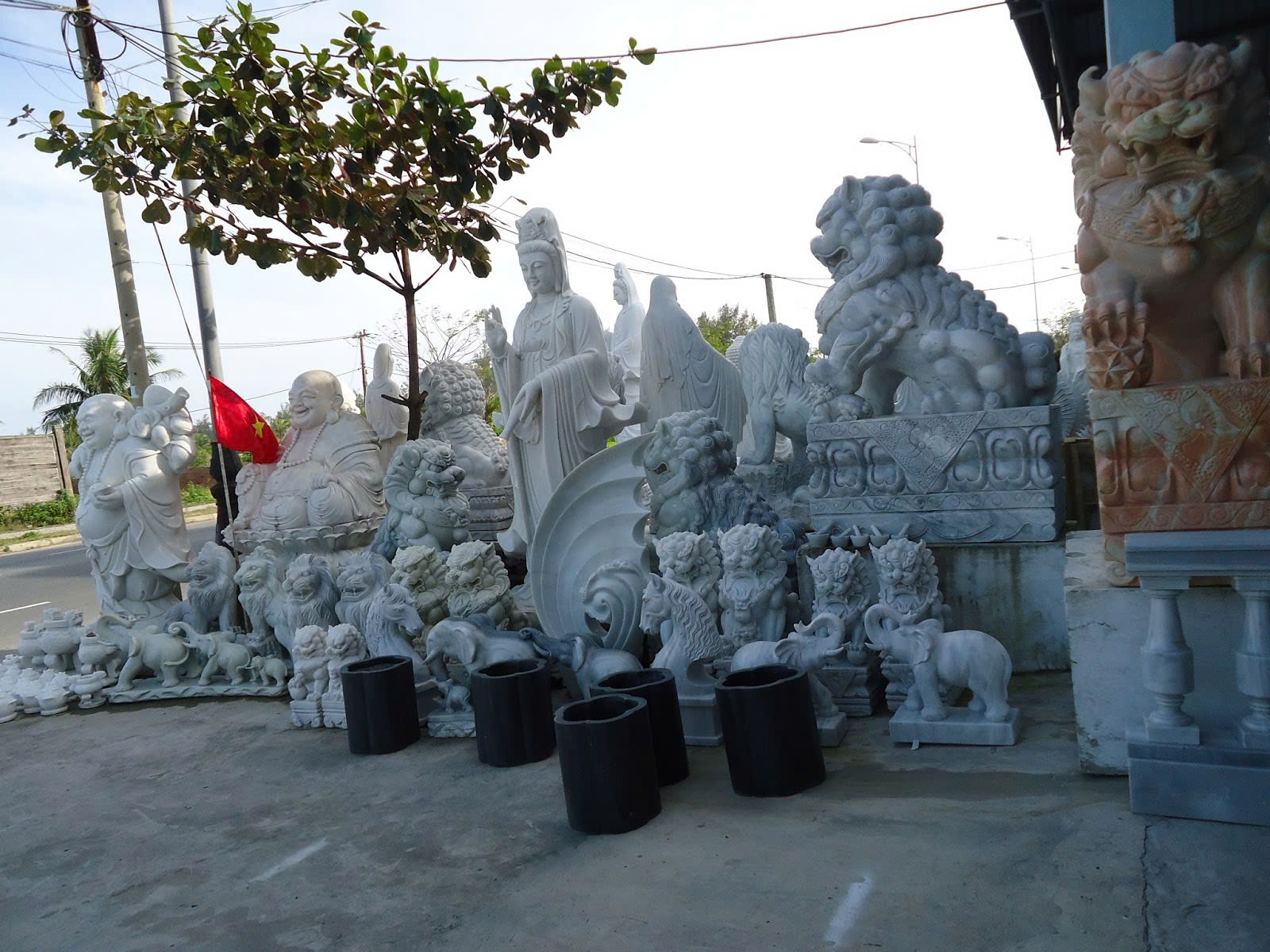 Tour Bán Đảo Sơn Trà - Chùa Linh Ứng - Ngũ Hành Sơn - Non Nước - Du Thuyền Sông Hàn 01 Ngày