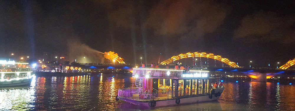 Tour Bán Đảo Sơn Trà - Chùa Linh Ứng - Ngũ Hành Sơn - Non Nước - Du Thuyền Sông Hàn 01 Ngày