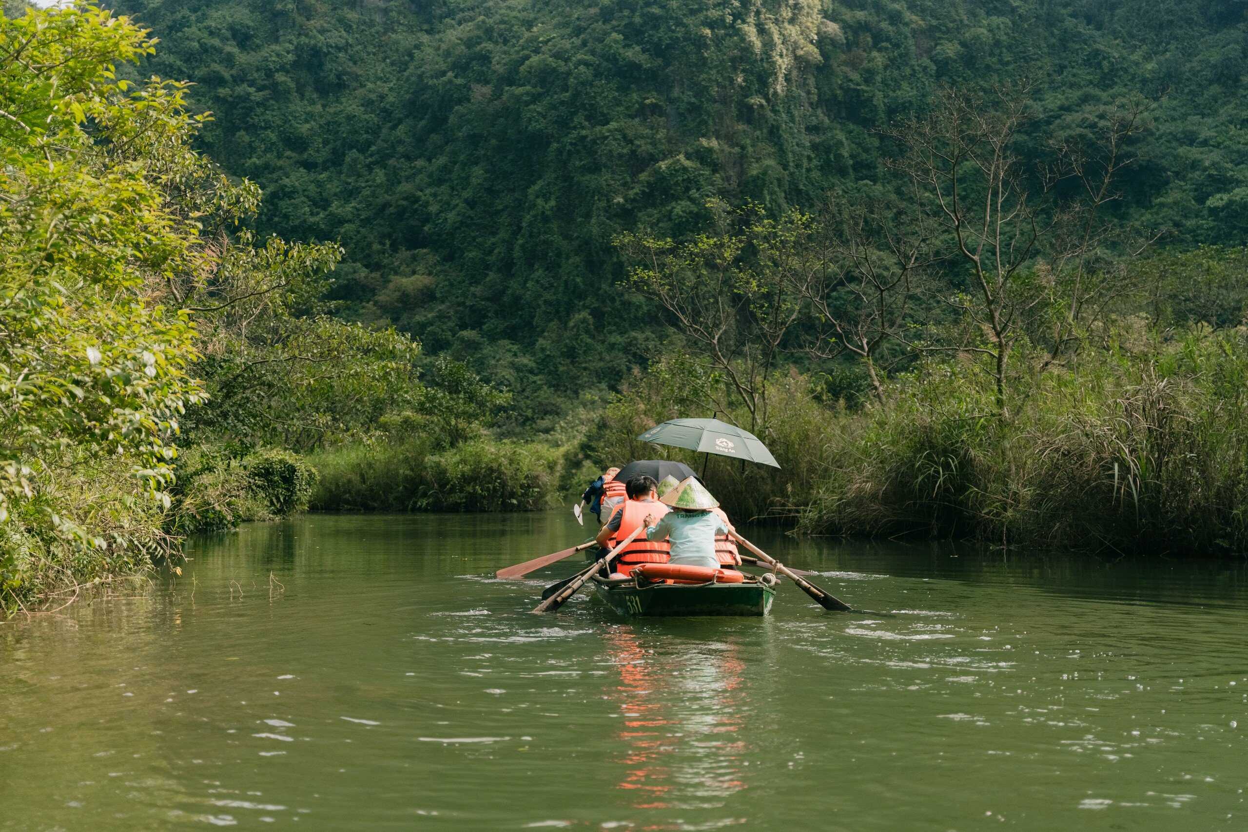 Ninh Bình 2 Ngày 1 Đêm | Hoa Lư - Tam Cốc - Hang Múa - Bái Đính - Tràng An