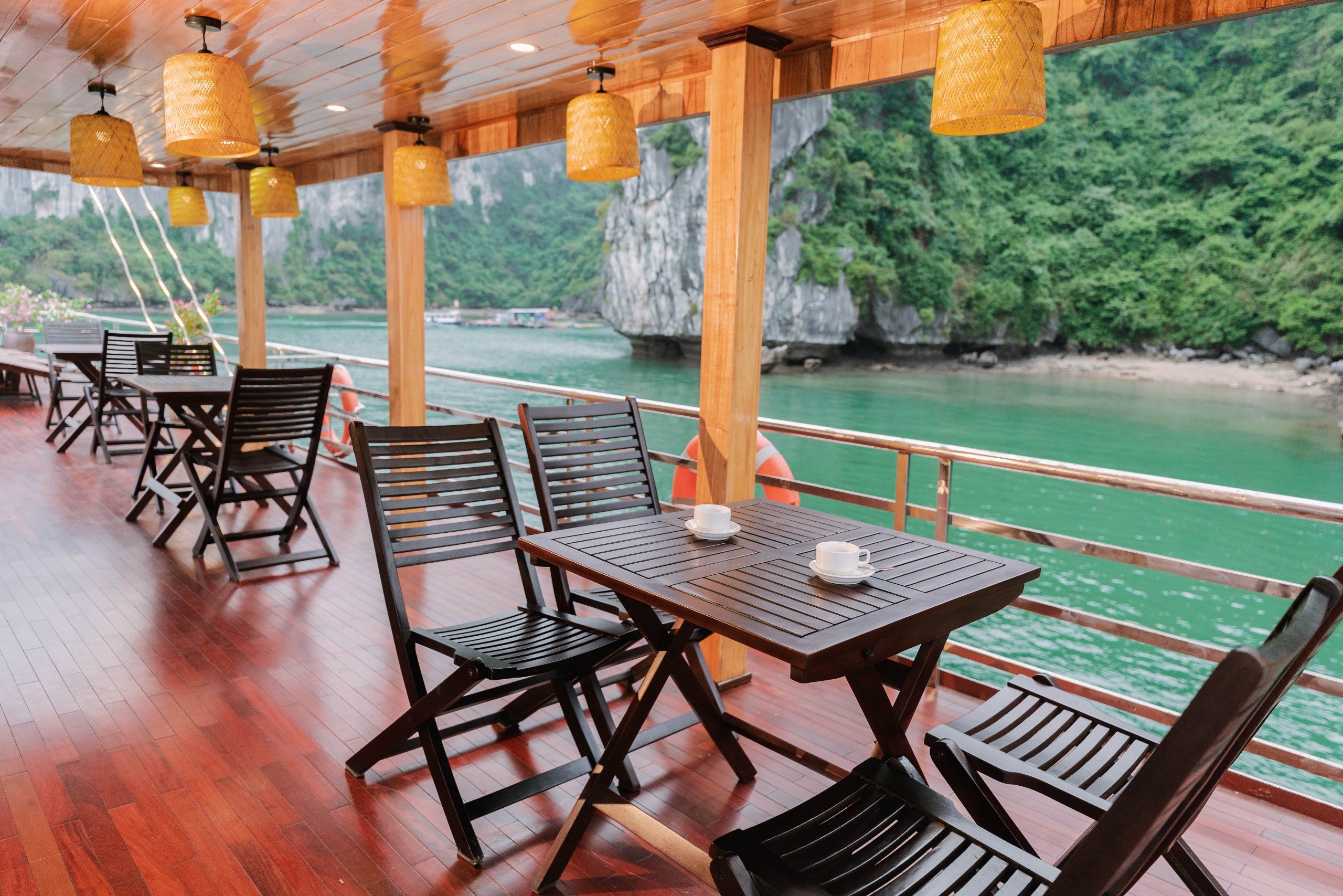 Tour 2 Ngày 1 Đêm trên Du thuyền Daiichi Boutique Cruise