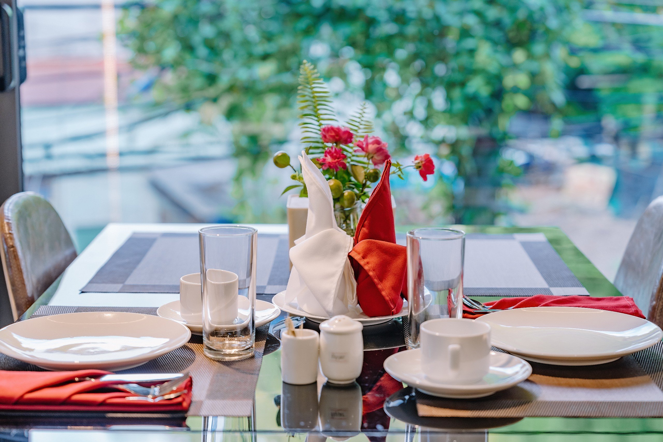Khách sạn Cát Bà Eco Hotel