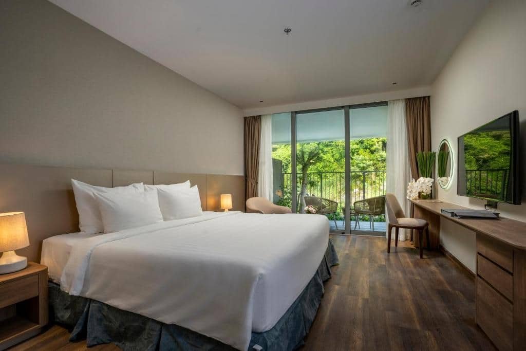 Flamingo Cát Bà Beach Resort - Nghỉ dưỡng cao cấp 5 sao