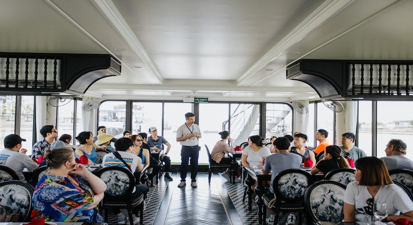 Du thuyền Phoenix Day Cruise - Khám phá Vịnh Hạ Long 1 ngày