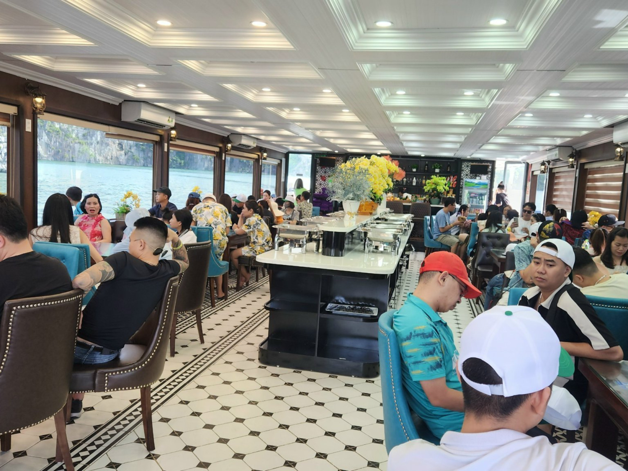 Tour Vịnh Lan Hạ nửa ngày - Du thuyền Sea Star Cruise 5 sao