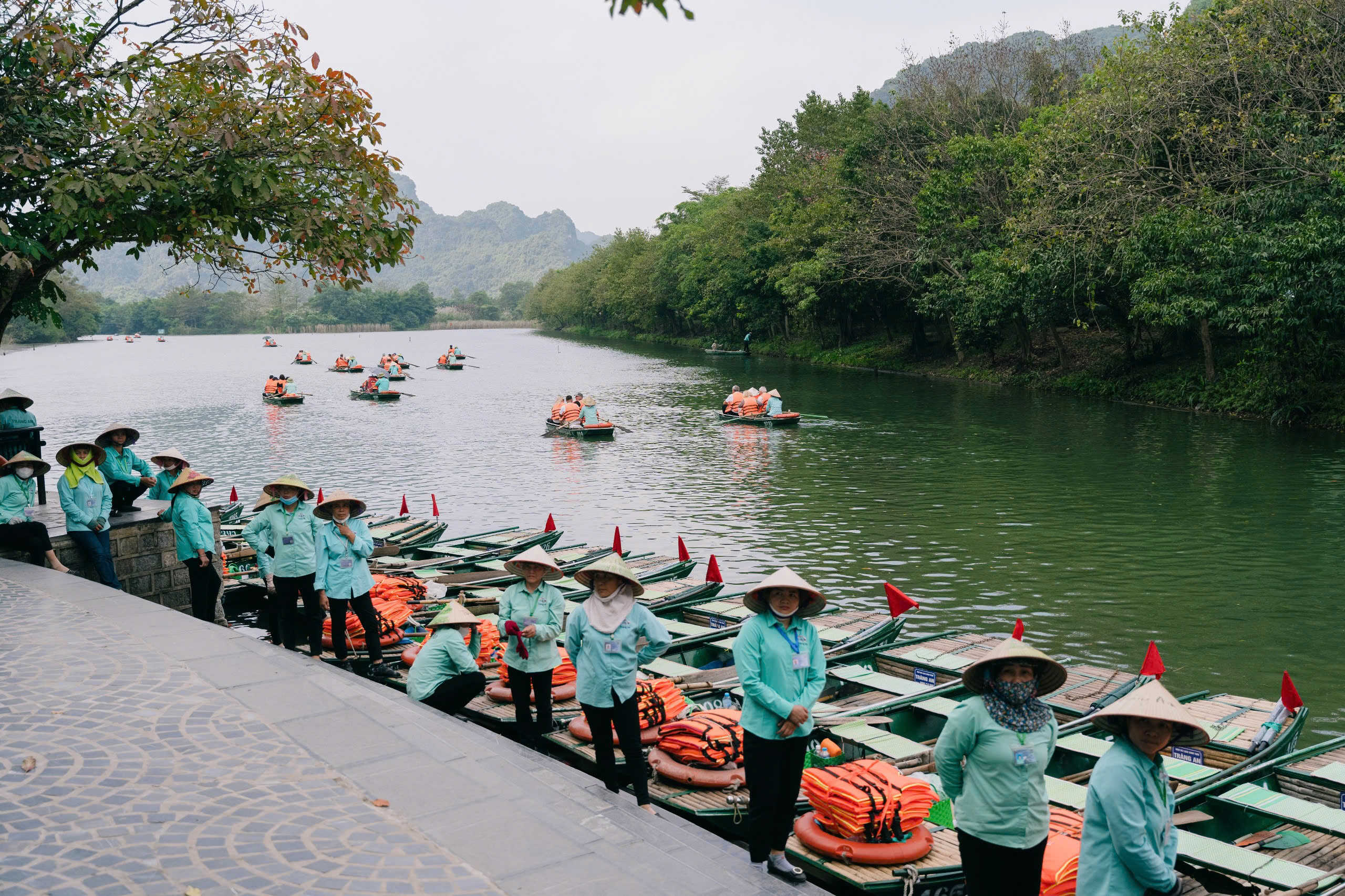 Ninh Bình 2 ngày 1 đêm - Hoa Lư – Tam Cốc – Bái Đính – Tràng An