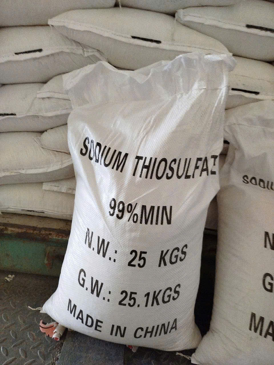 BÁN SODIUM THIOSULFATE