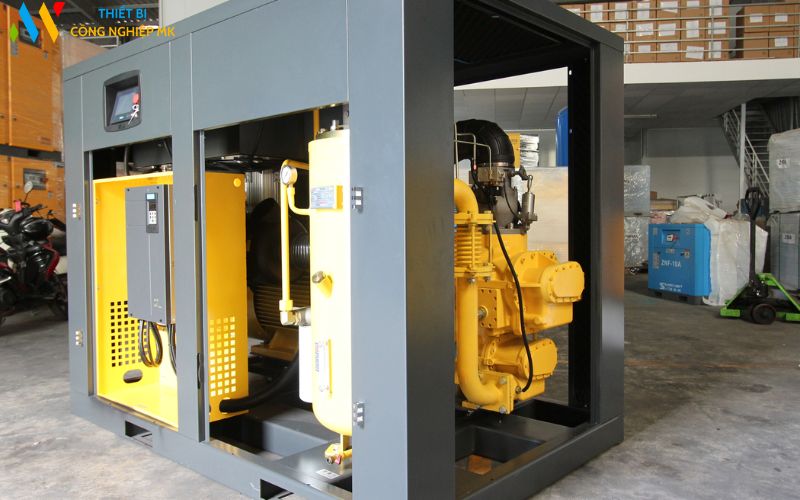 Máy nén khí trục vít 2 cấp: Hiệu suất và ứng dụng